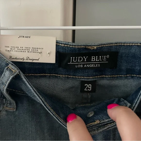 NWT Judy Blue High Rise Destroyed Boyfriend Jeans - Picture 5 of 5